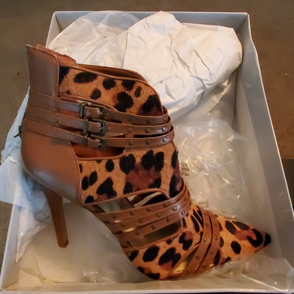 Jessica Simpson Booties